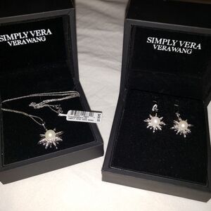 Vera Wang Necklace and Earrings 1/10 ct. T.W. Diamond CFW Pearl Sterling Silver